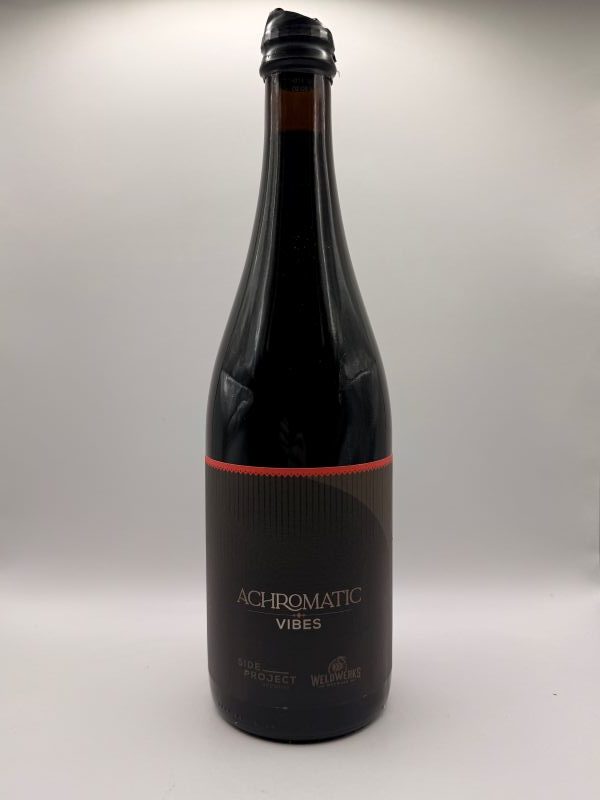 Side Project Achromatic Vibes