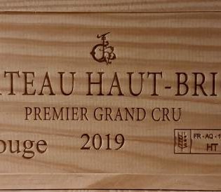 Bordeaux chateau Haut Brion 3 bouteilles 2019